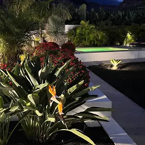 https://villa-kabanita.in-canary-islands.com